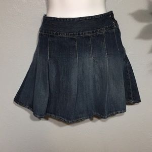 GAP denim blue jean box pleated mini shirt